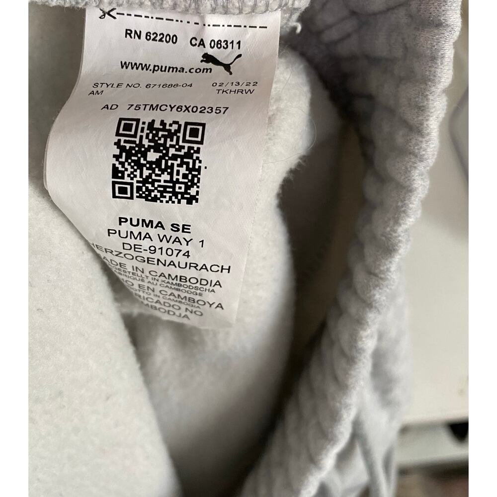 PUMA Womens L Gray Cropped Joggers Pink Logo Sweatpants Athleisure - Picture 9 of 10